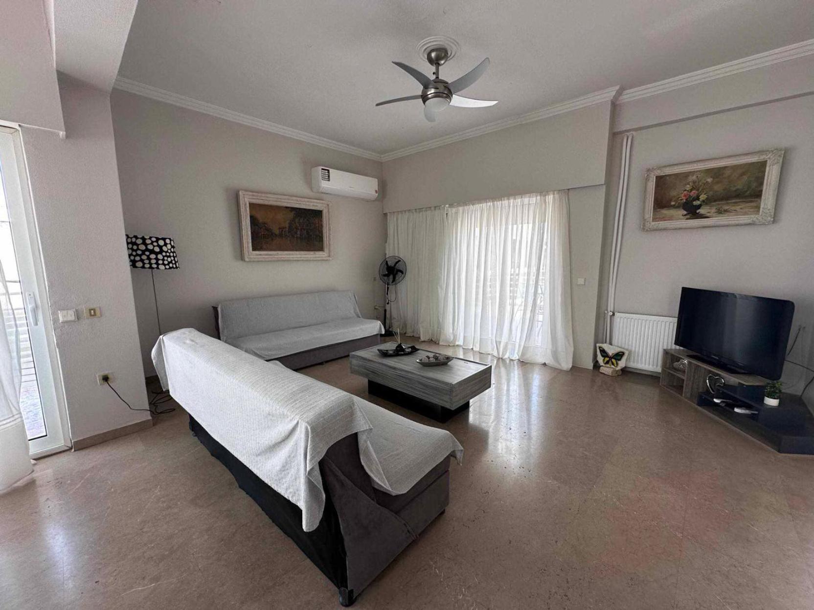 Beach Front Apartment Nea Palatia Esterno foto